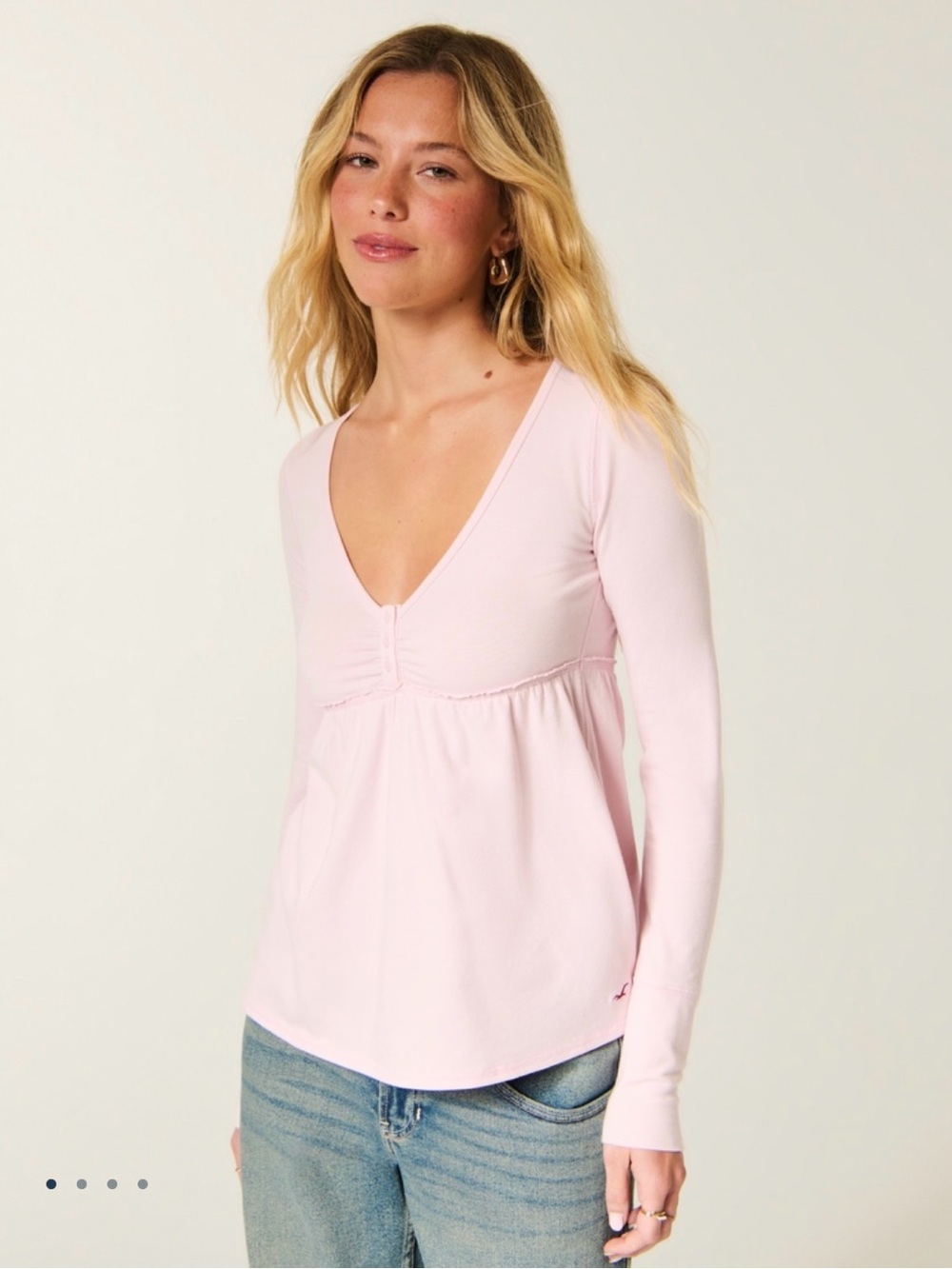 BRAND NEW! Hollister Light Pink V-Neck Long Sleeve Top